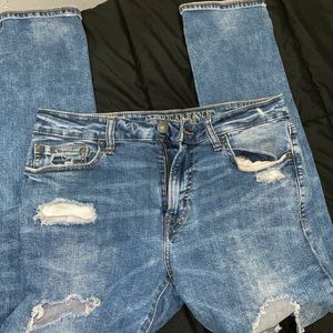 American eagle ripped jeans, slim fit